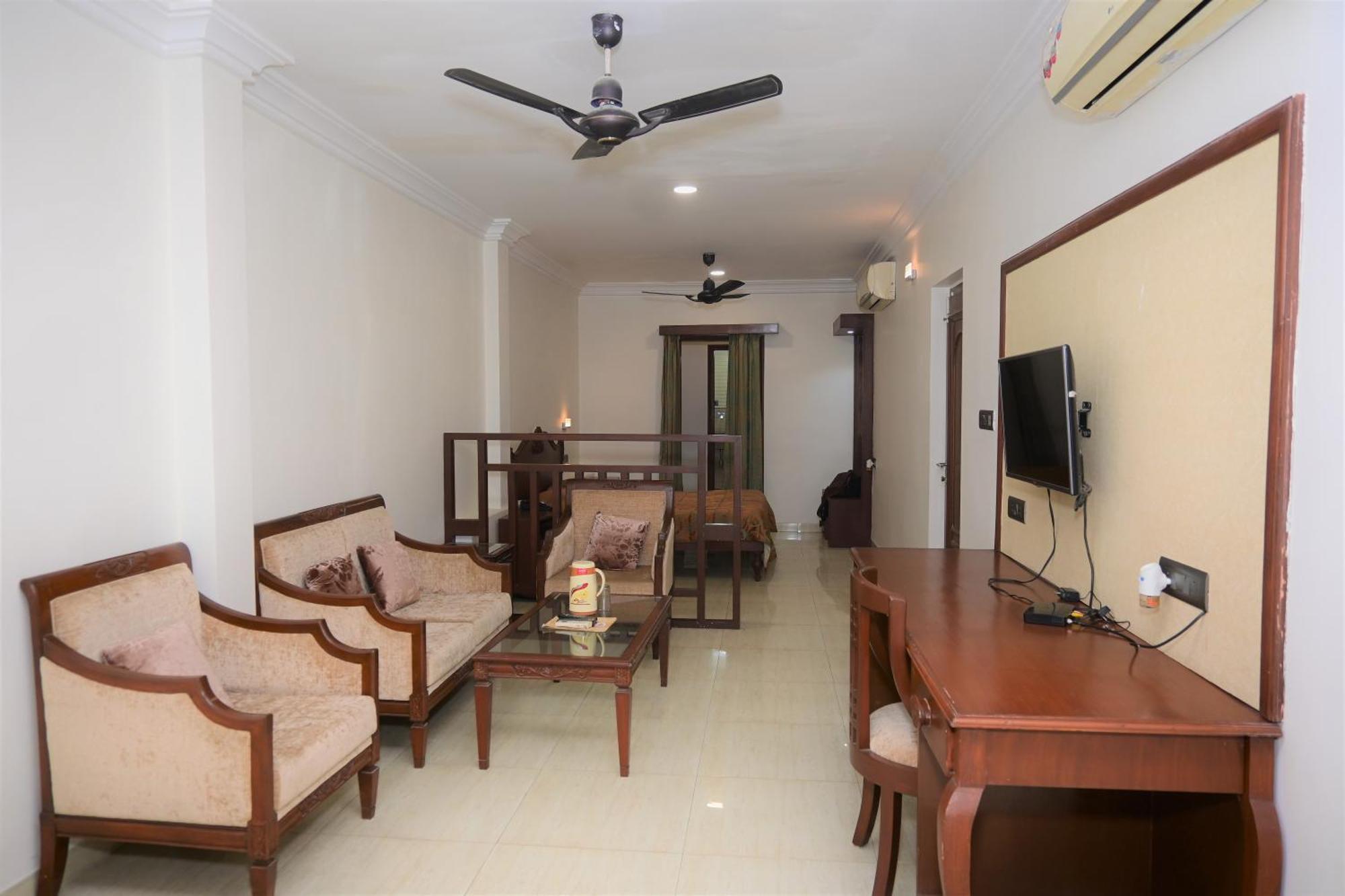 Hotel Ashray Ujjain Exterior photo